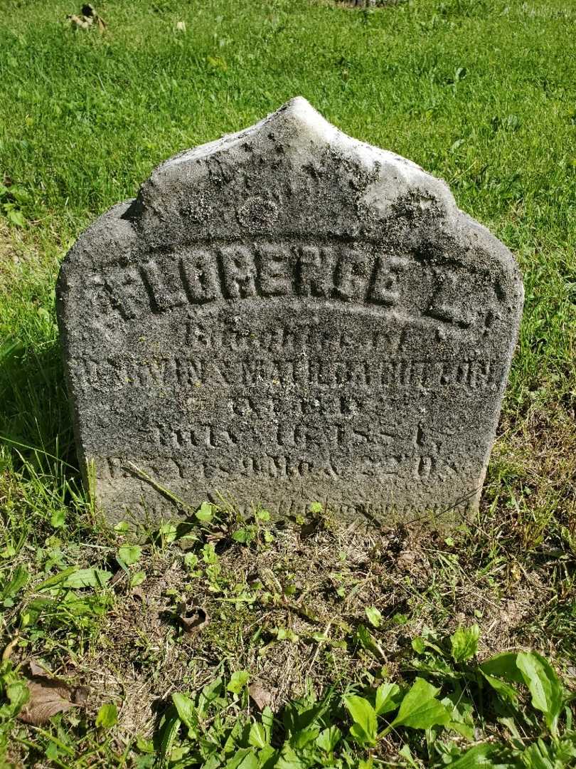 Florence Lilian Button's grave. Photo 3