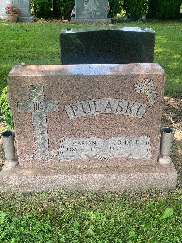 Marian Pulaski's grave. Photo 3
