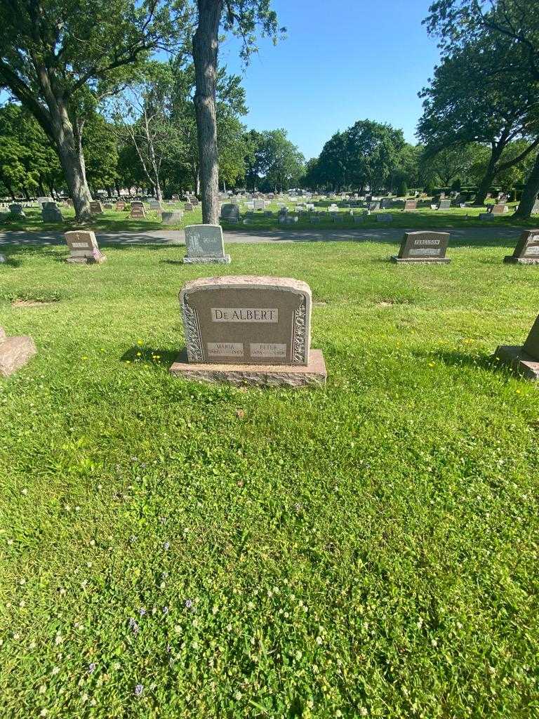 Maria De Albert's grave. Photo 1