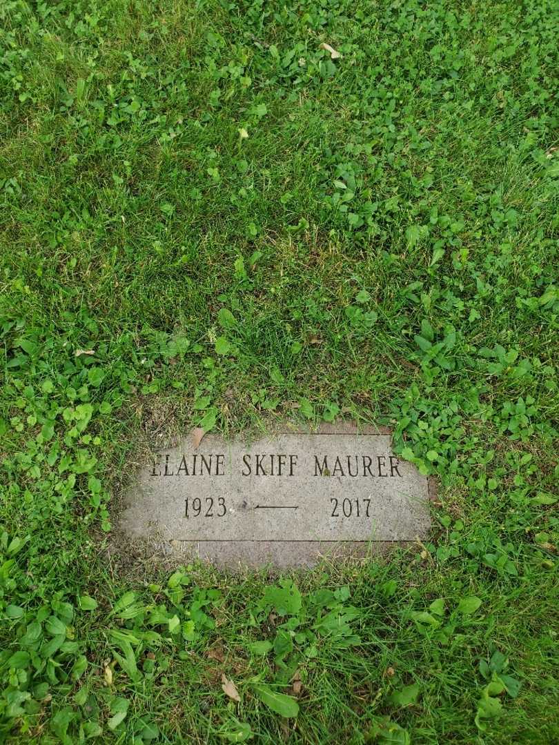 Elaine Maurer Skiff's grave. Photo 2