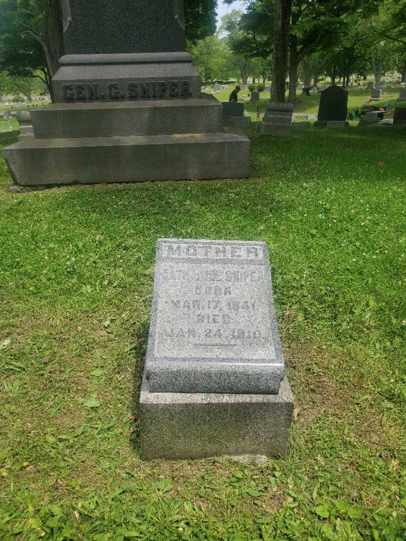 Catharine Sniper's grave. Photo 2