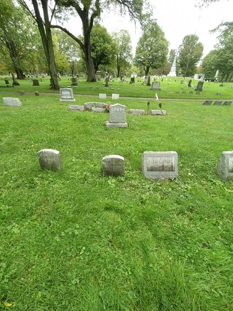 Sarah G. Stewart's grave. Photo 1