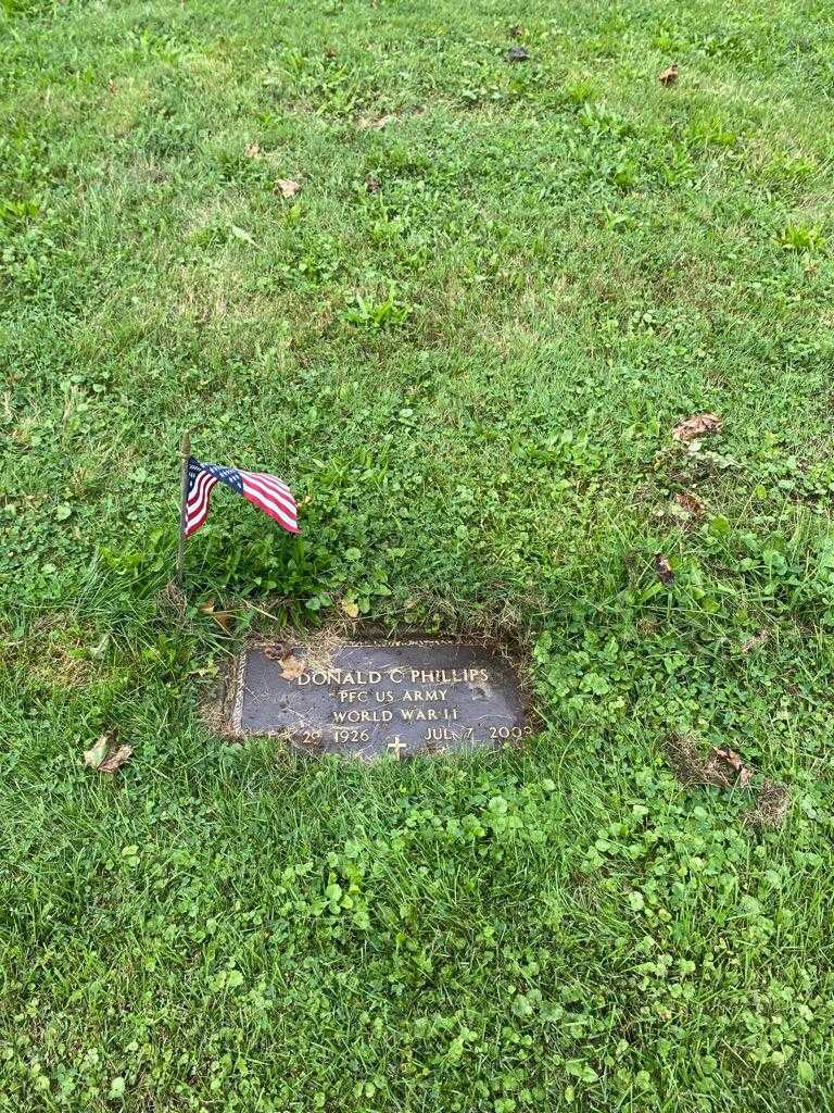 Donald C. Phillips's grave. Photo 5