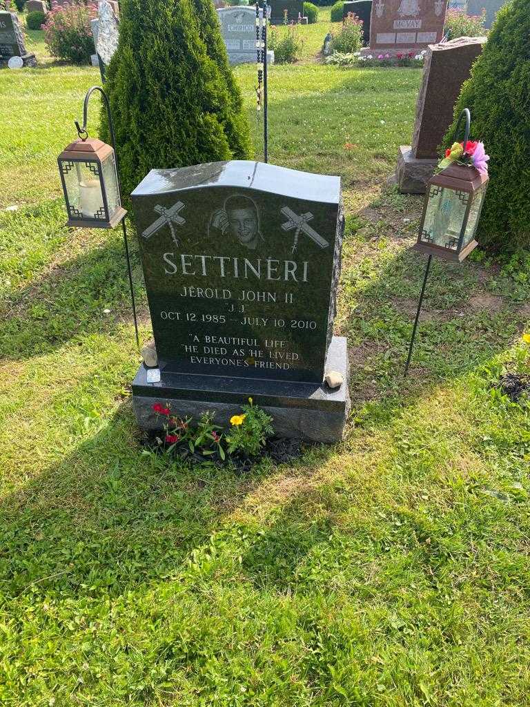 Jerold John "J. J." Settineri Second's grave. Photo 2