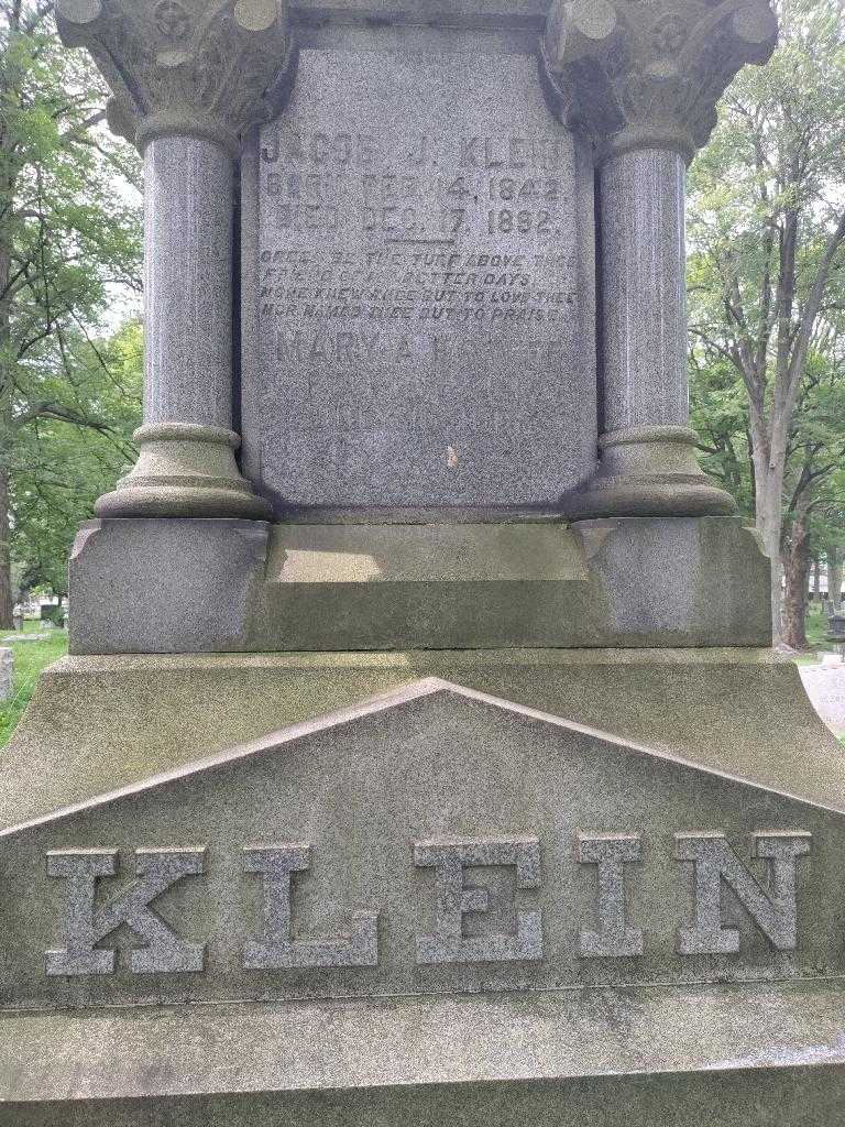 Jacob J. Klein's grave. Photo 3