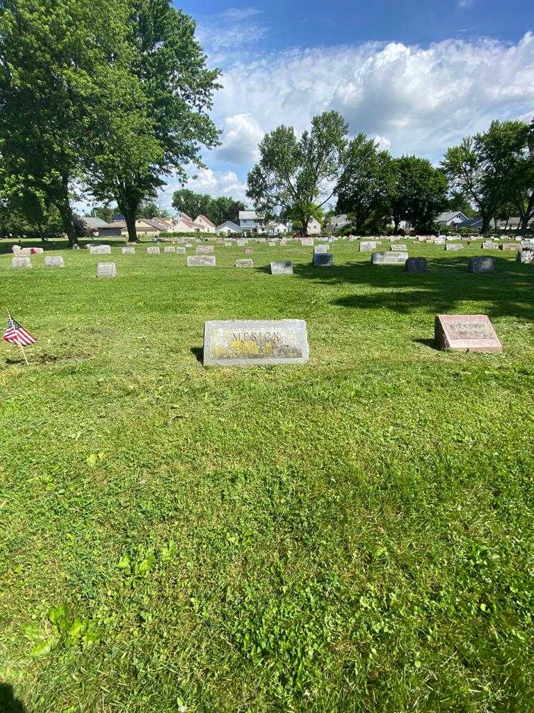 Eleanor M. Mesick's grave. Photo 1