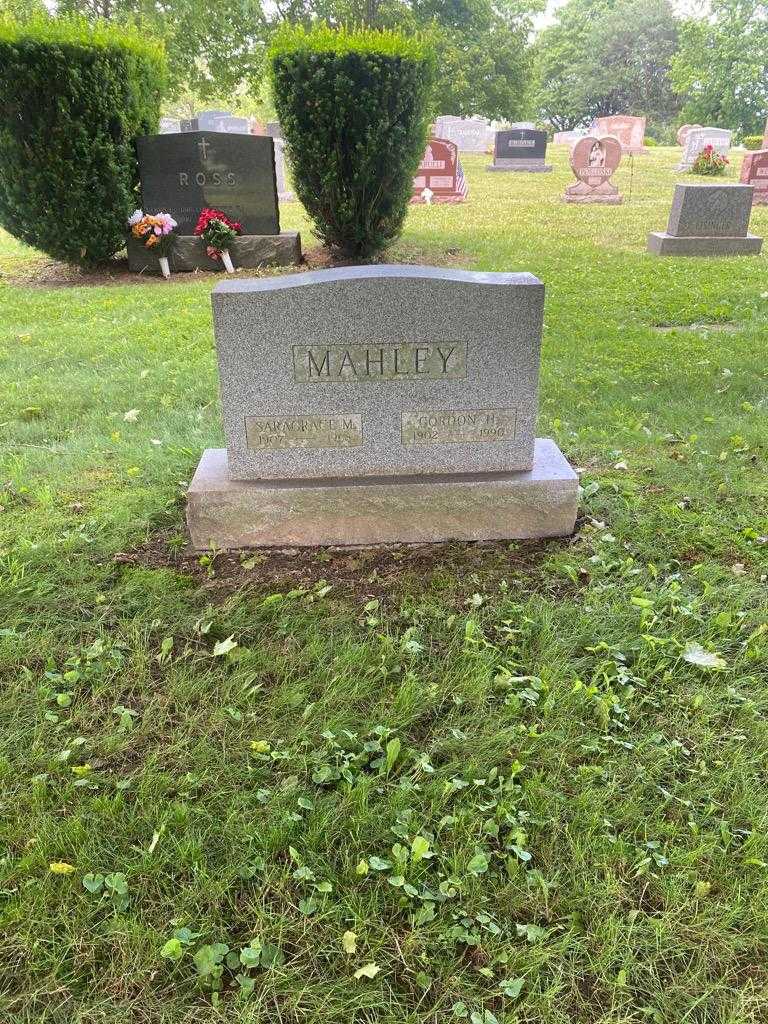 Saragrace M. Mahley's grave. Photo 2