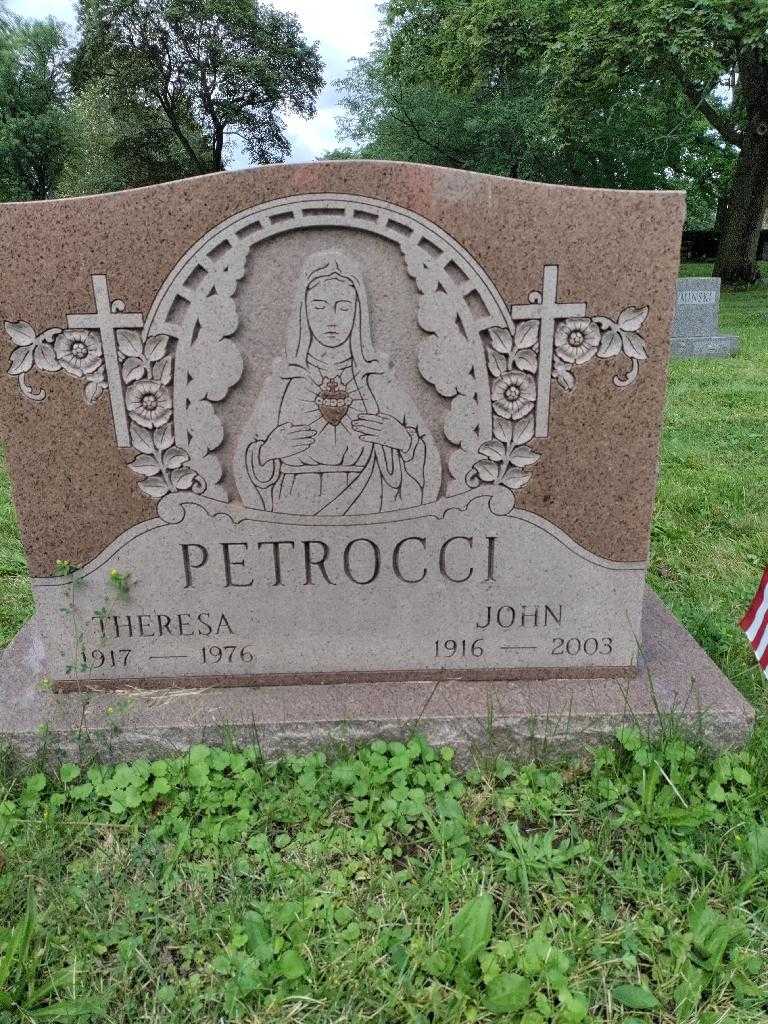 Theresa Petrocci's grave. Photo 3