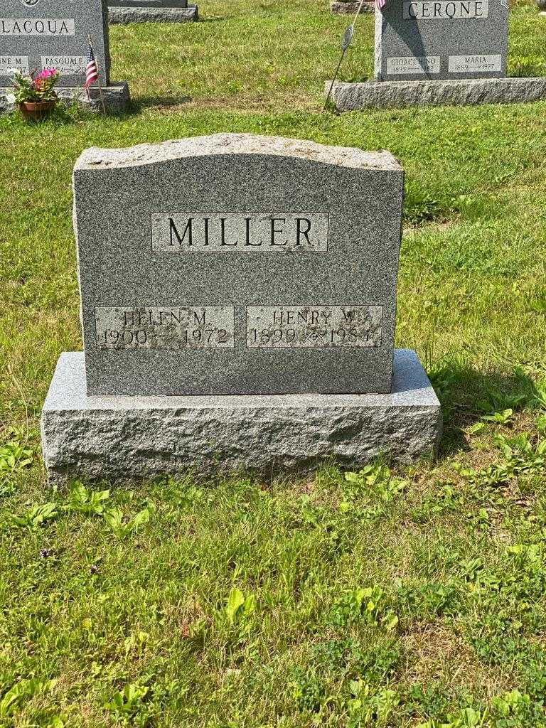 Helen M. Miller's grave. Photo 3