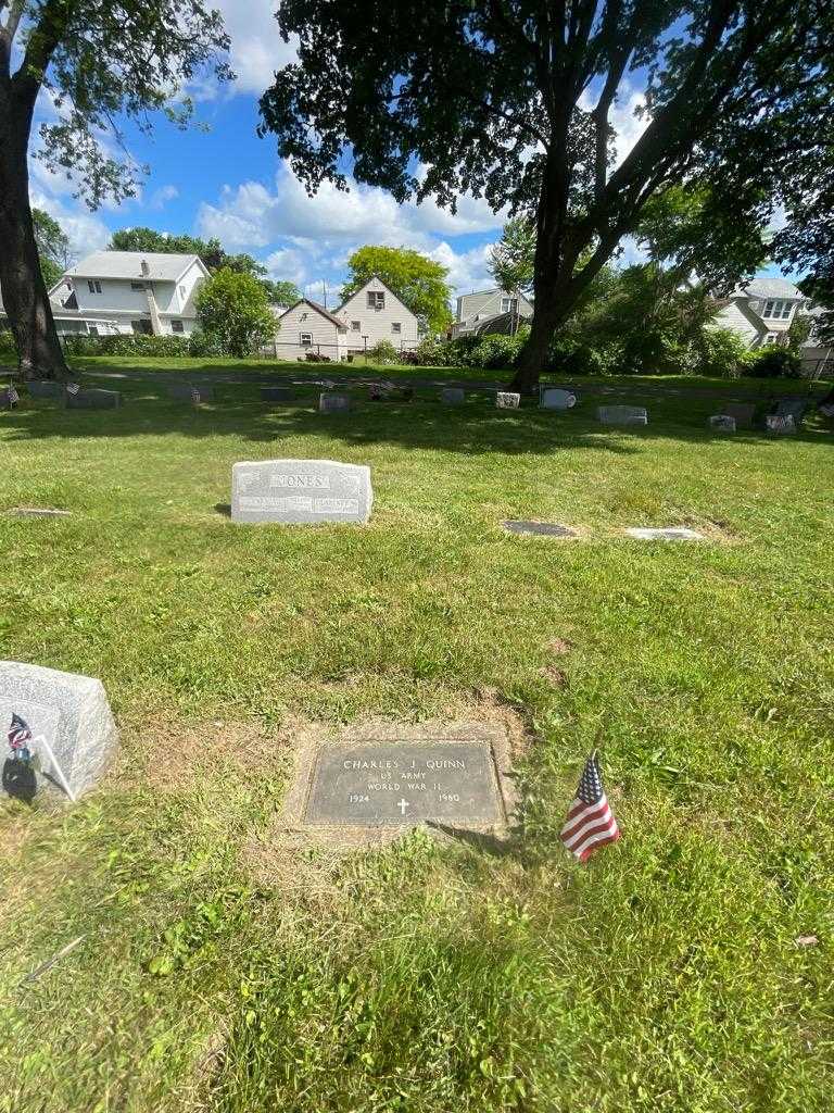 Charles J. Quinn's grave. Photo 1