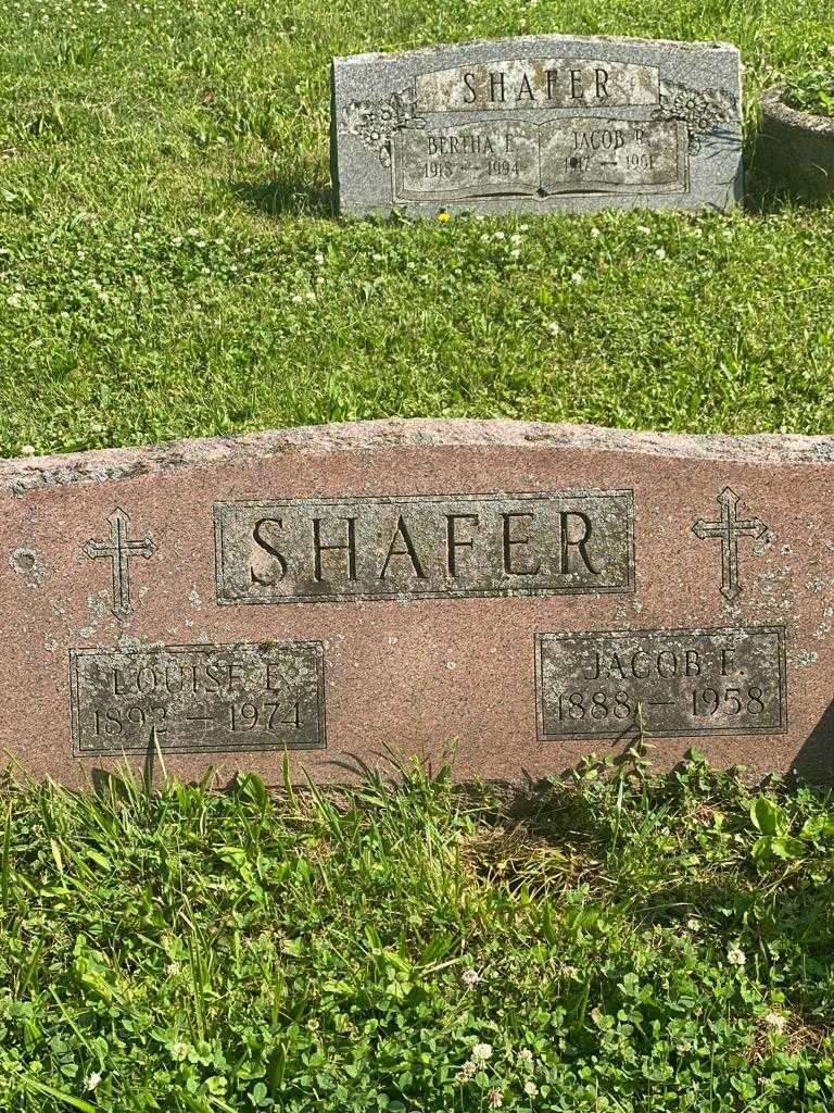 Jacob F. Shafer's grave. Photo 3