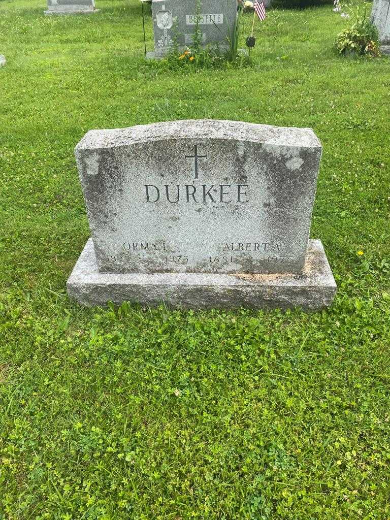 Orma L. Durkee's grave. Photo 2