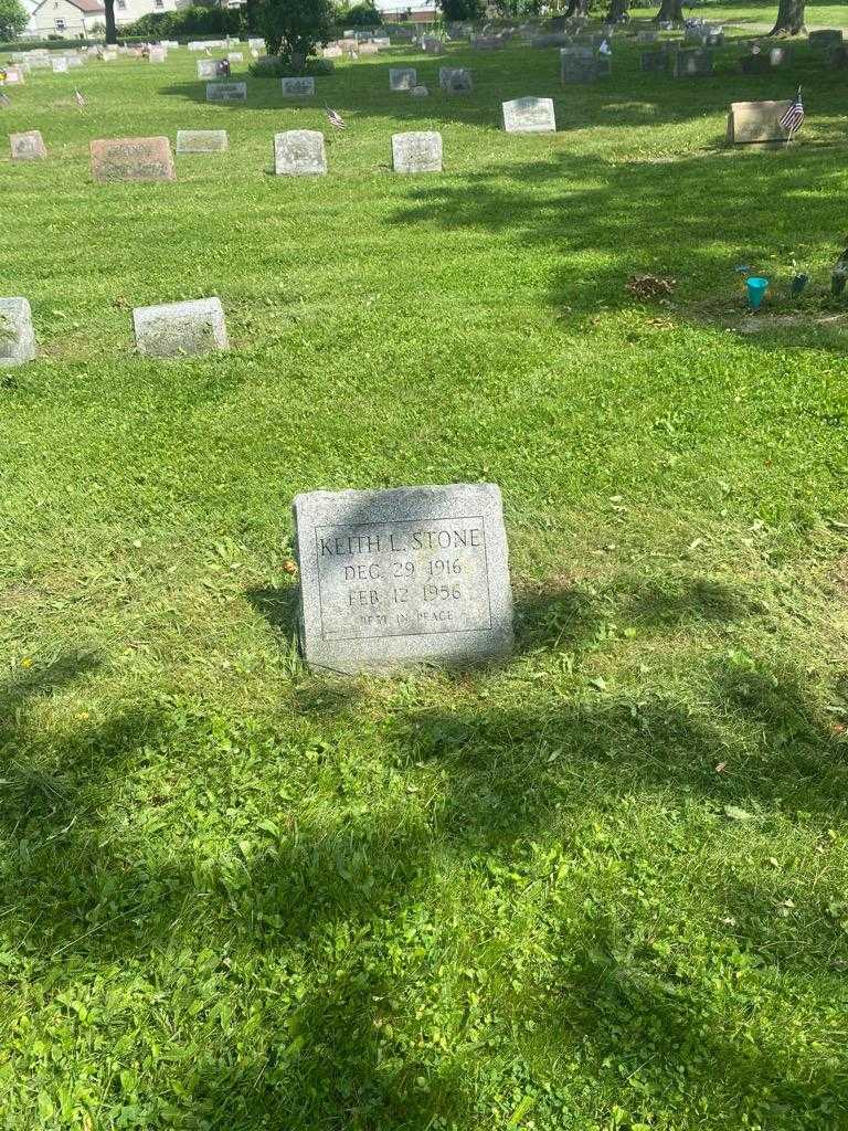 Keith L. Stone's grave. Photo 2