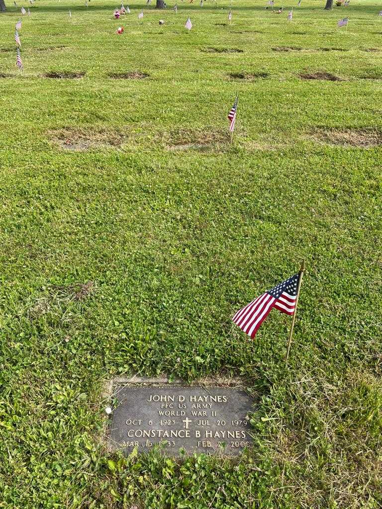 John D. Haynes's grave. Photo 2