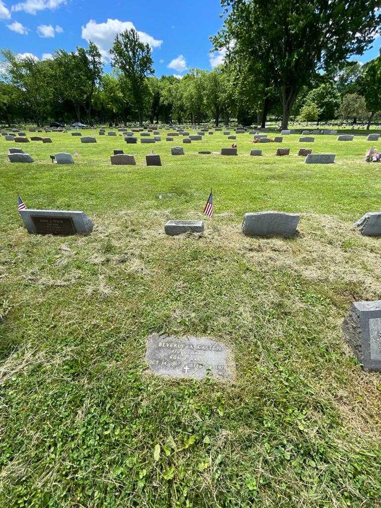 Beverly A. Kasten's grave. Photo 1