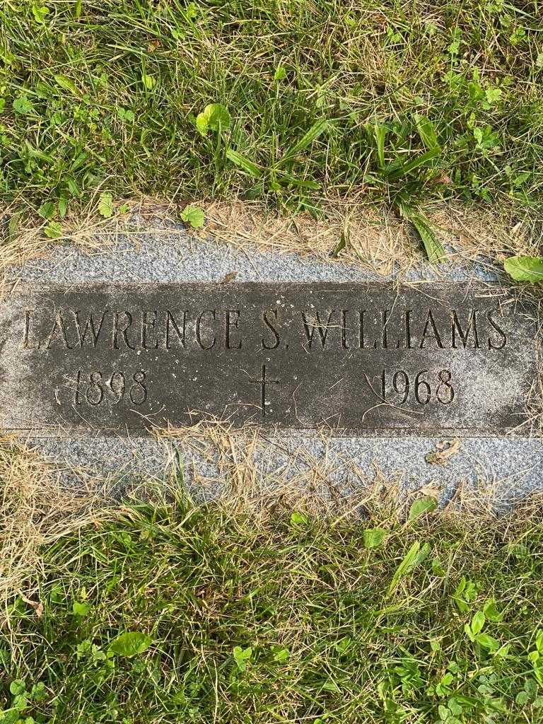 Lawrence S. Williams's grave. Photo 3