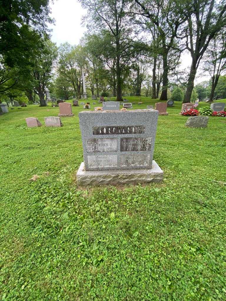 Emma Conkling Borgwardt's grave. Photo 1