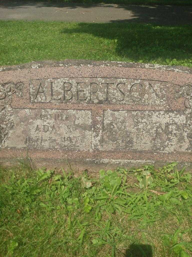 Edward Albertson's grave. Photo 3
