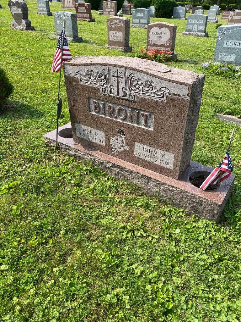Jane D. Biront's grave. Photo 2