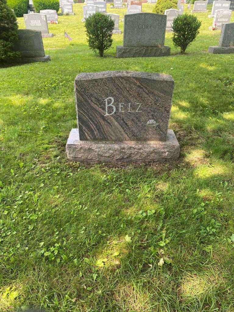 Sarah Hillick Belz's grave. Photo 2