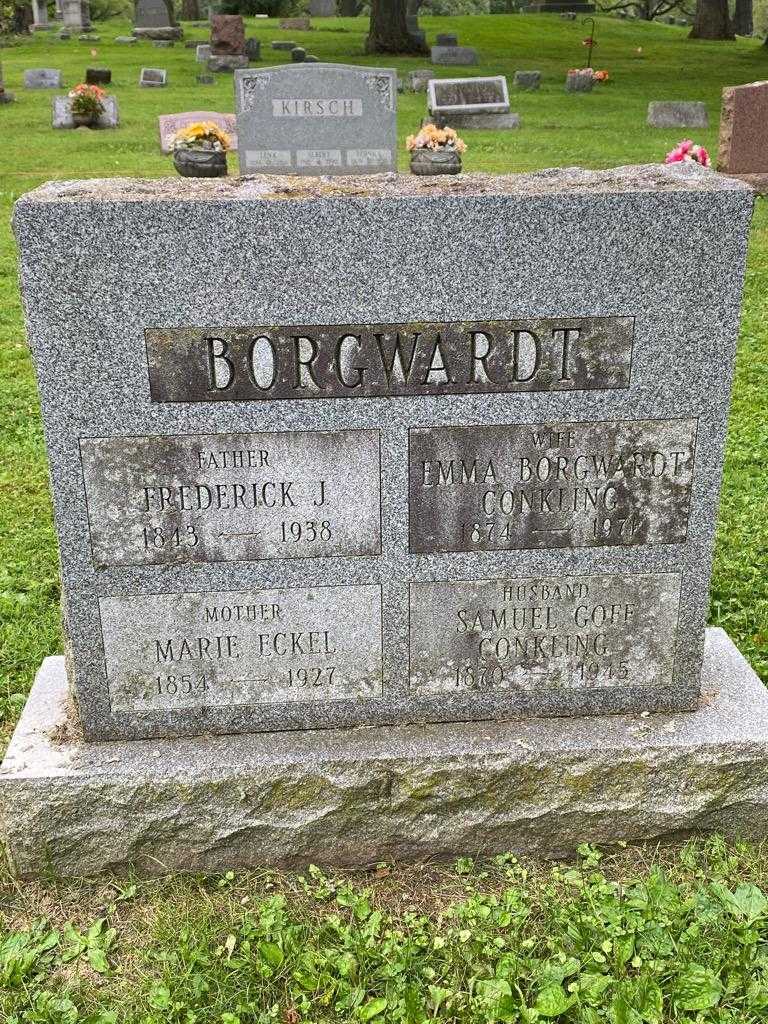 Emma Conkling Borgwardt's grave. Photo 3