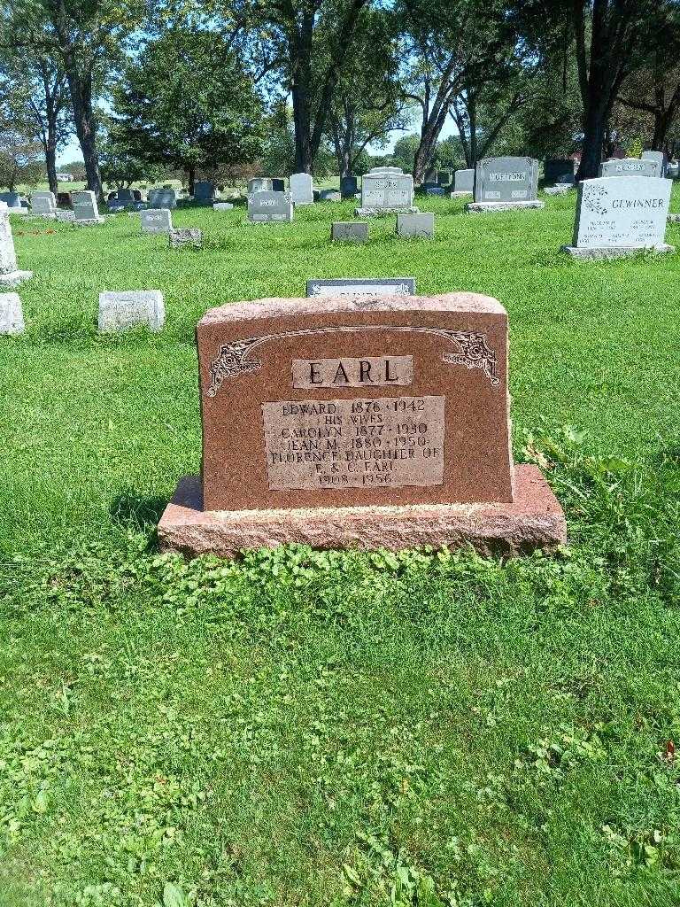 Jean M. Earl's grave. Photo 1