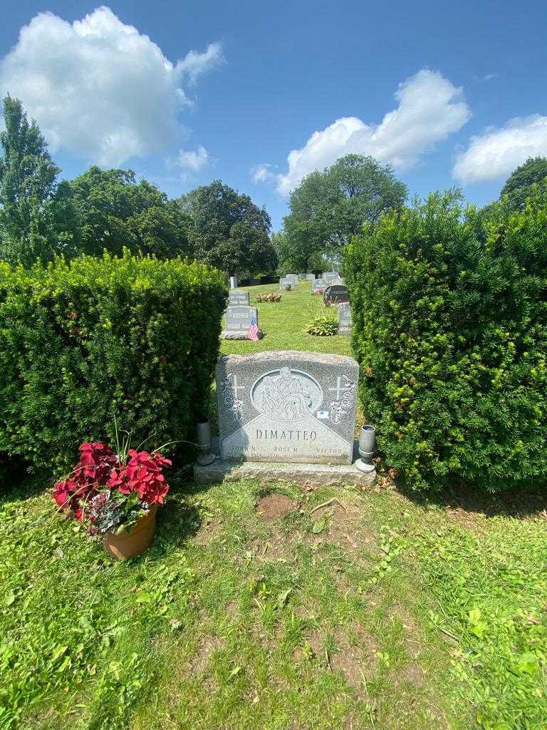 Victor Dimatteo's grave. Photo 1