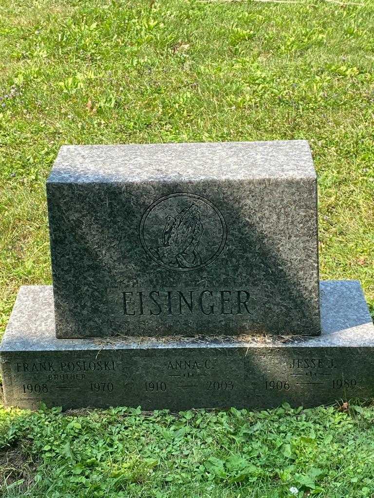 Frank Eisinger Posloski's grave. Photo 3