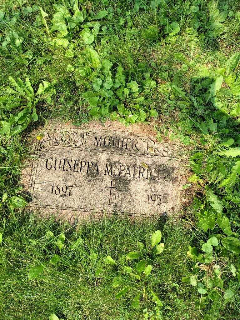Guiseppa M. Patricelli's grave. Photo 2