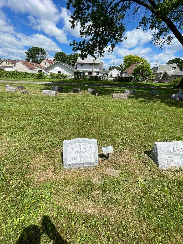 Christine M. Evans's grave. Photo 1