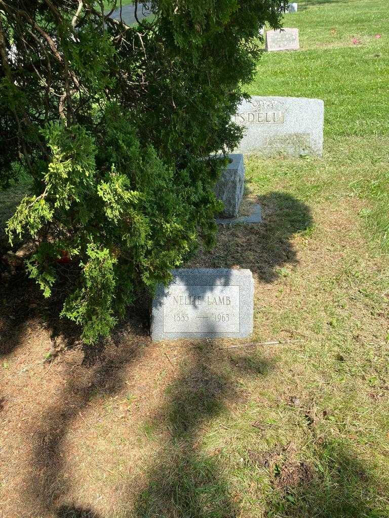 Nellie Lamb's grave. Photo 2