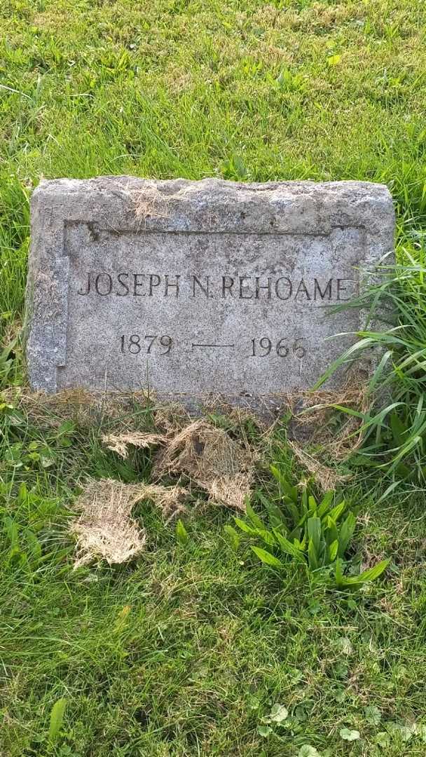 Joseph N. Rehoame's grave. Photo 3