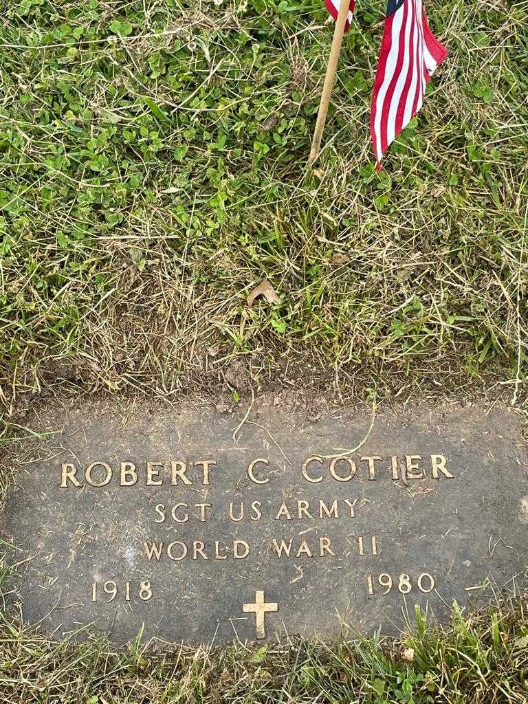 Robert C. Cotier's grave. Photo 3