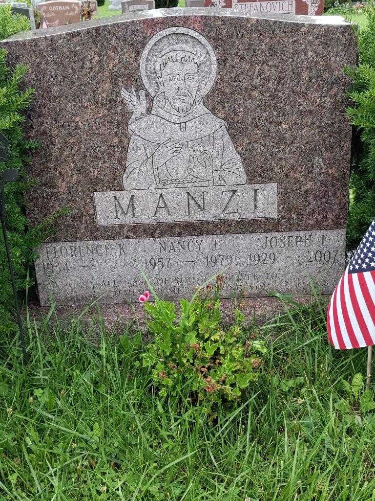 Joseph F. Manzi's grave. Photo 3