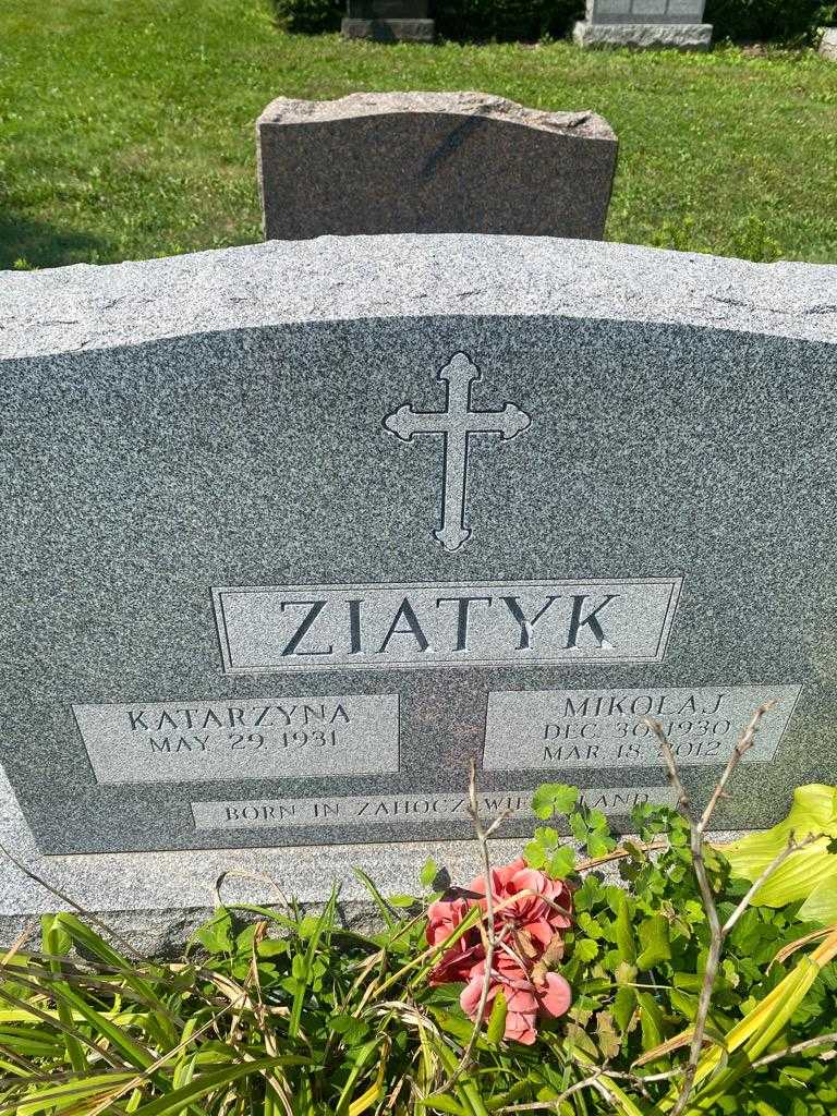 Mikolaj Ziatyk's grave. Photo 4