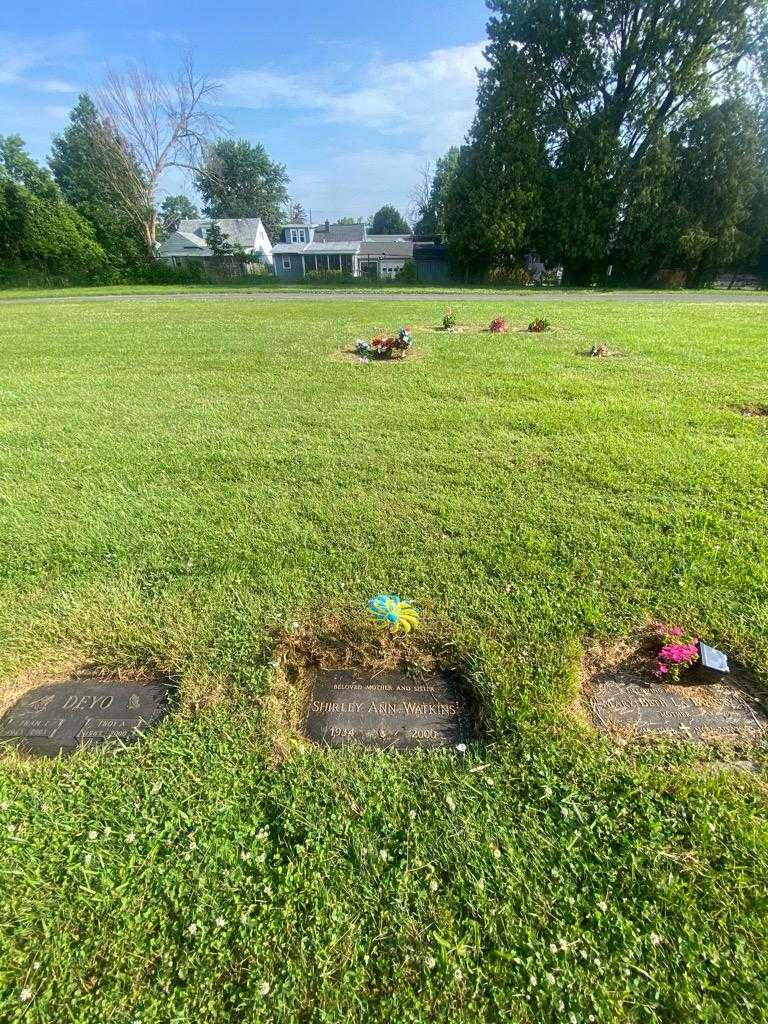 Shirley Ann Watkins's grave. Photo 1