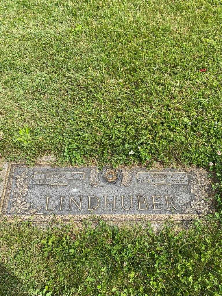 John P. Lindhuber's grave. Photo 3
