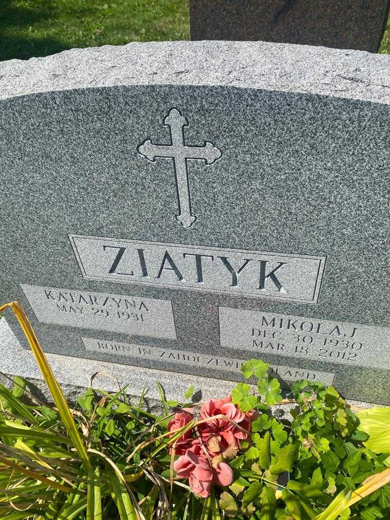 Mikolaj Ziatyk's grave. Photo 5