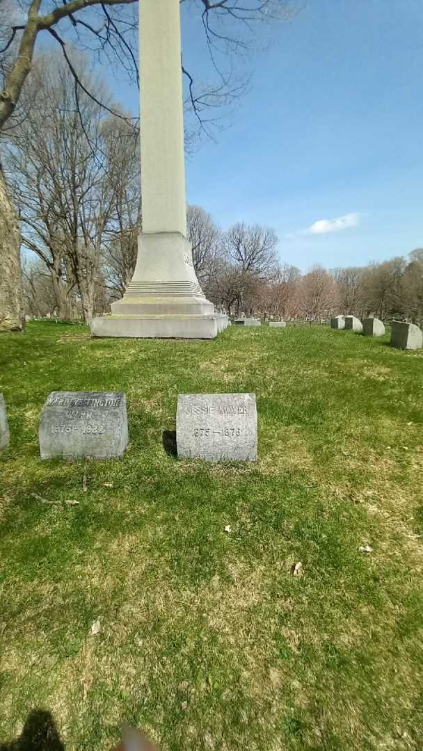 Jessie Moyer's grave. Photo 1