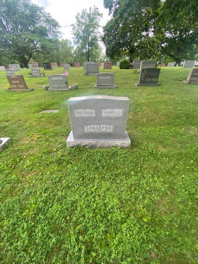 Ethel "Billie" Sonabend's grave. Photo 1