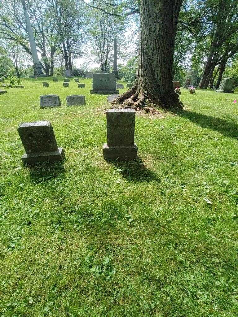 Jessie F. Keller's grave. Photo 1