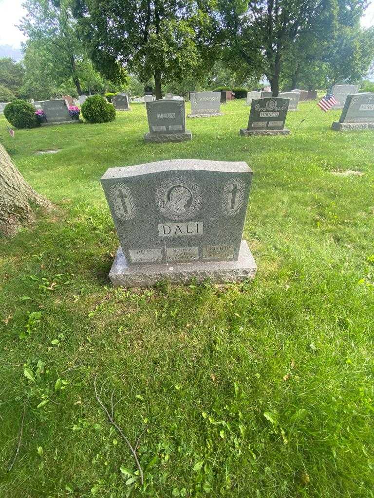 Kate Dali's grave. Photo 1