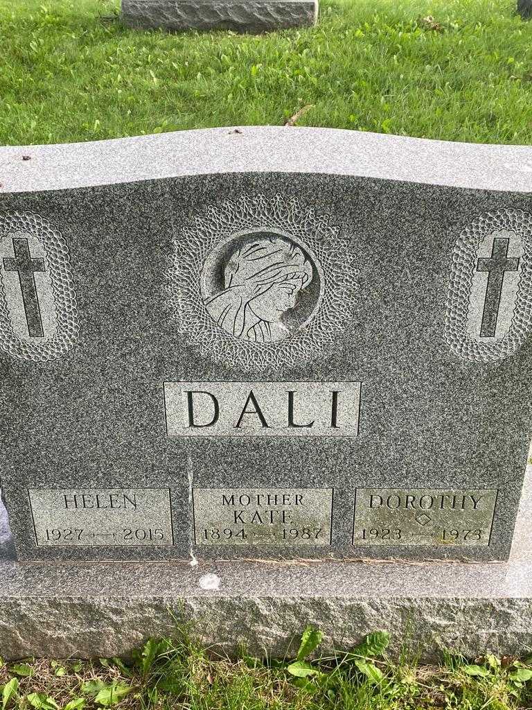 Helen Dali's grave. Photo 3