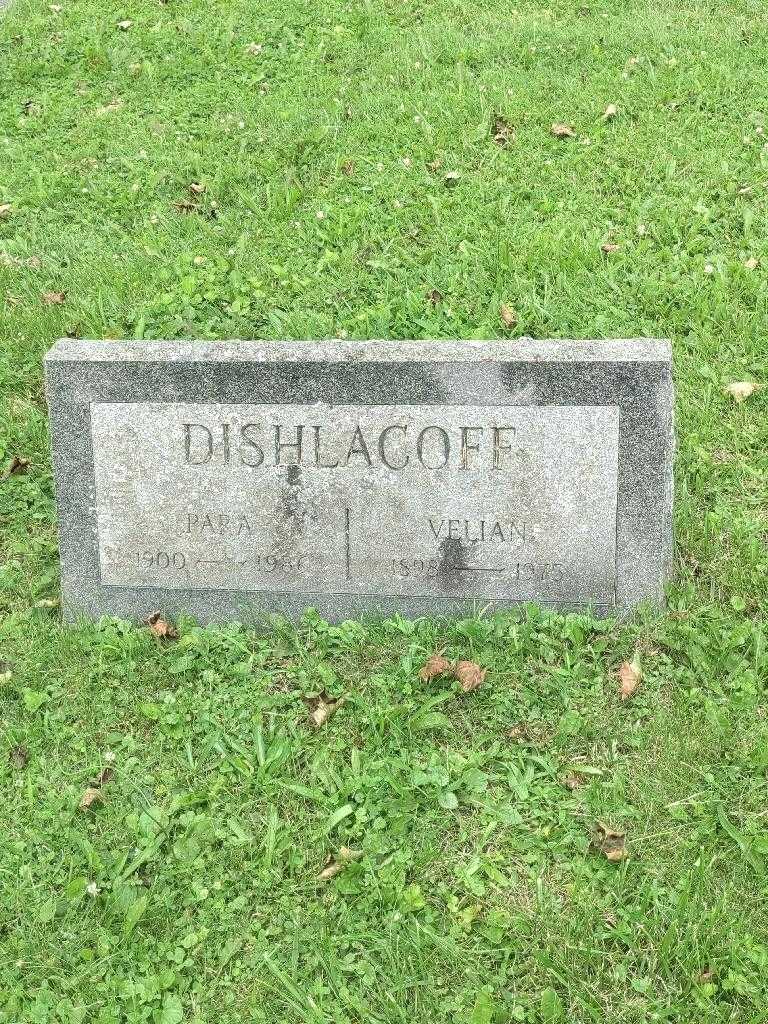 Para Dishlacoff's grave. Photo 1