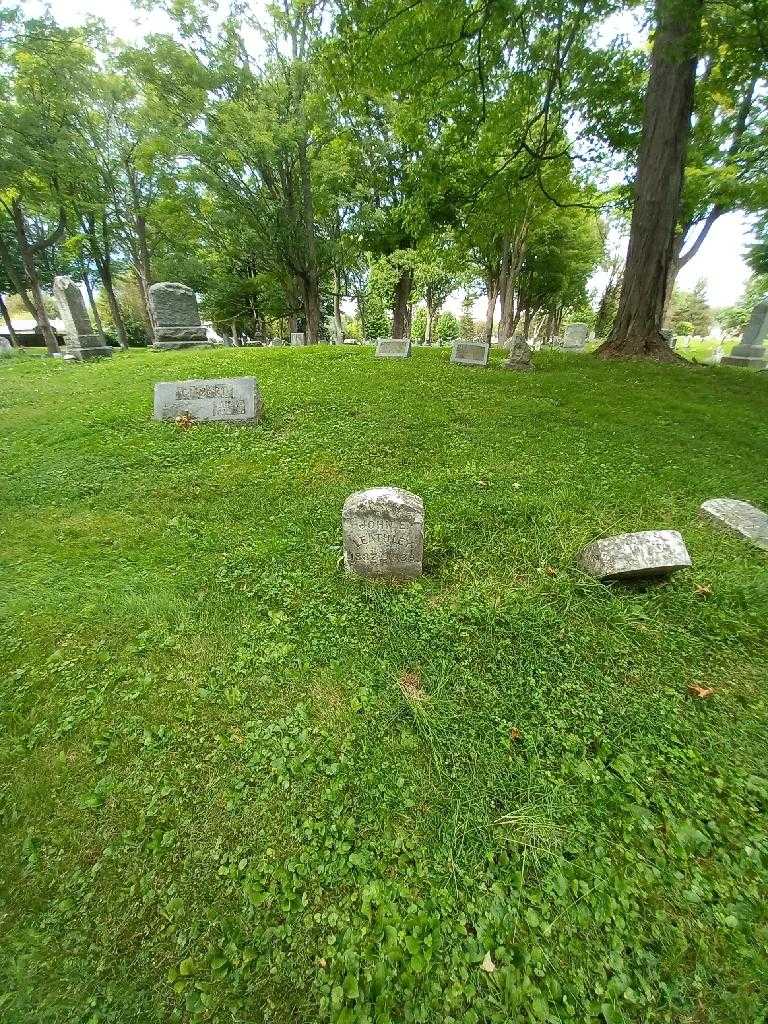 John E. Leathley's grave. Photo 1
