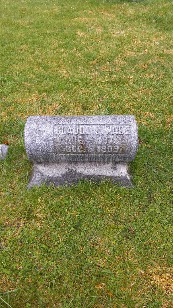 Claude C. Wade's grave. Photo 3