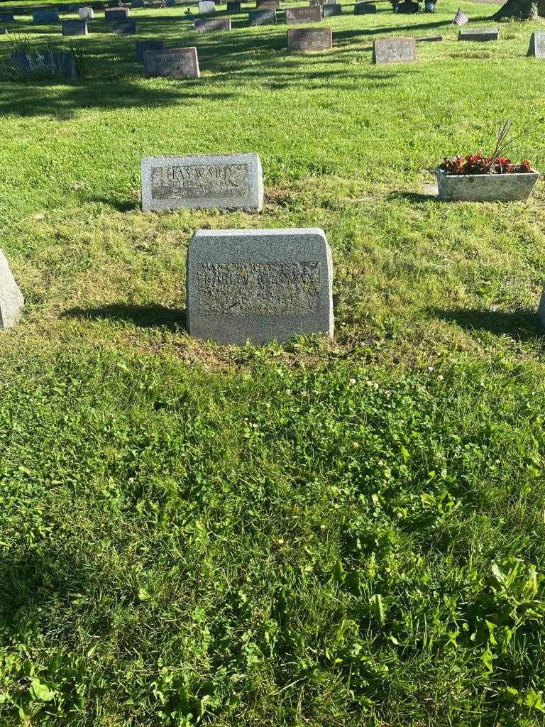 Robert R. Lomax's grave. Photo 2