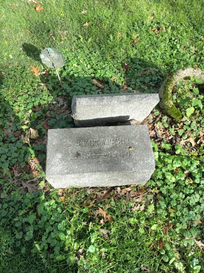 Solman Burr Wright's grave. Photo 2