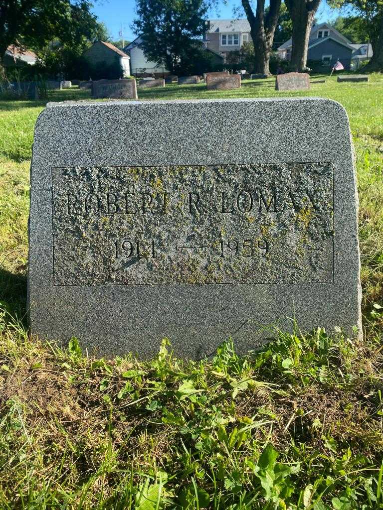 Robert R. Lomax's grave. Photo 3