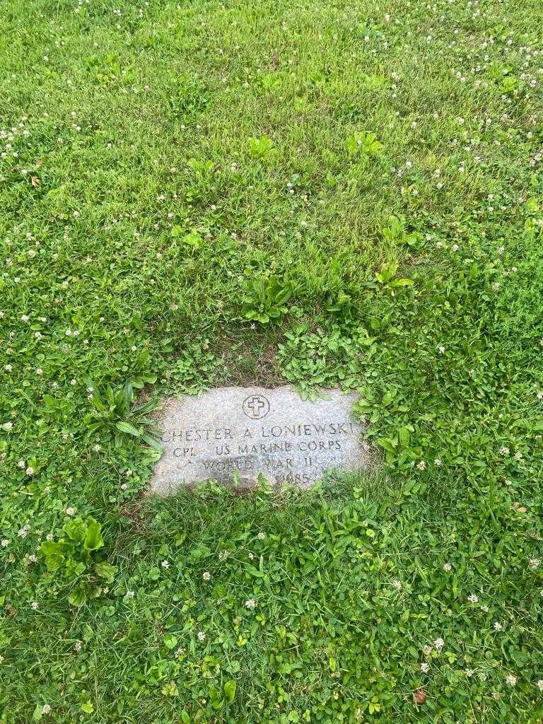 Chester A. Loniewski's grave. Photo 2